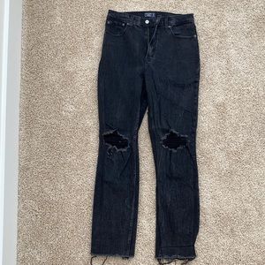 Abercrombie & Fitch Ultra High Rise Mom Jeans